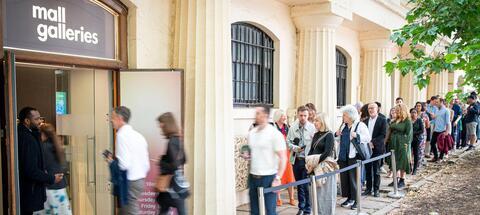 People queuing outside the gallery